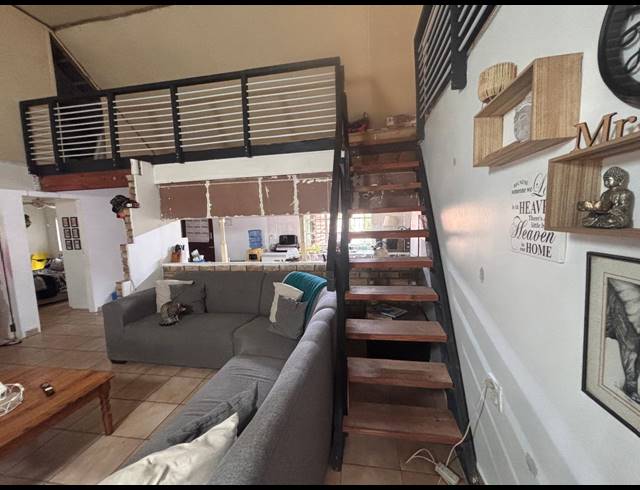 3 BEDROOM TOWNHOUSE FOR SALE IN UMTENTWENI